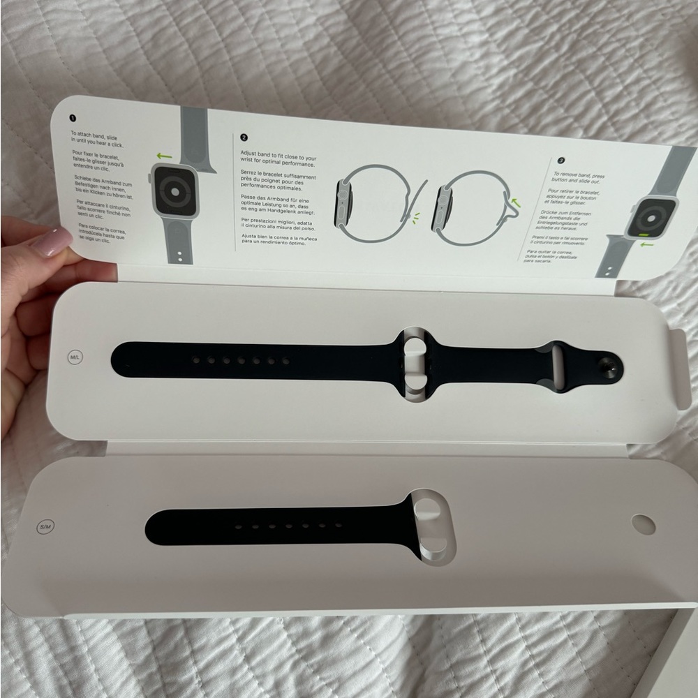 NIB Apple Watch Sport Band - Space Black Stainless Steel Pin - 40MM